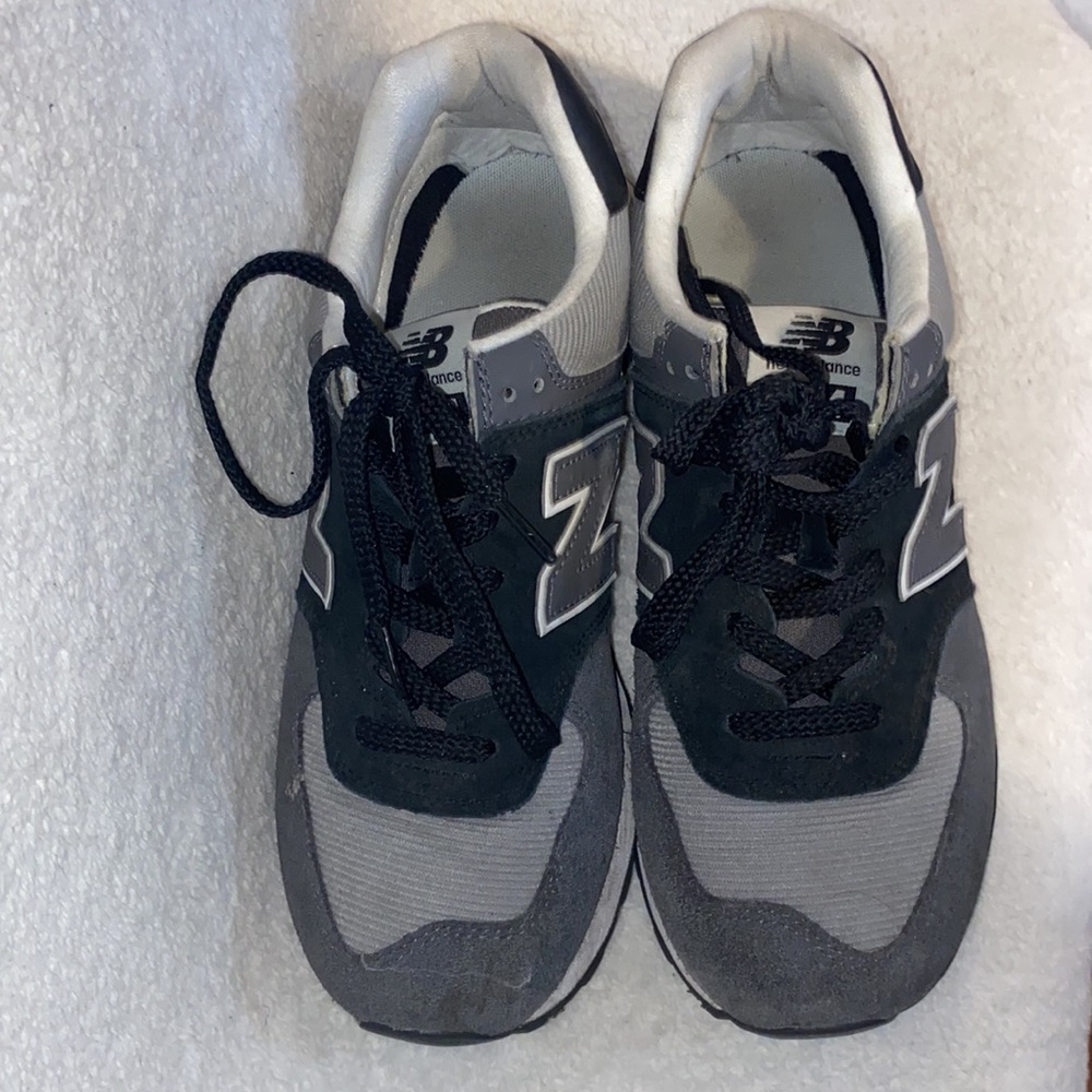 New Balance 574 - Picture 3 of 4